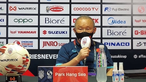 HLV Park Hang-seo chia sẻ gì trước trận bán kết lượt về gặp tuyển Thái Lan?